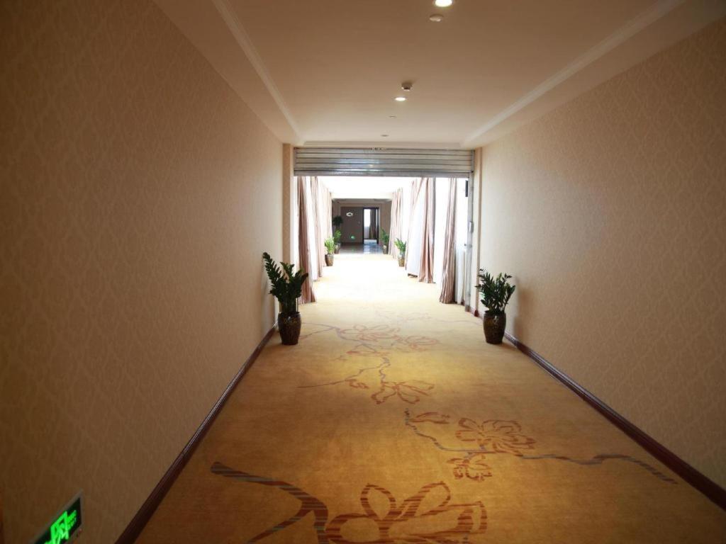 Vienna Hotel Shanghai Pudong Airport Εξωτερικό φωτογραφία